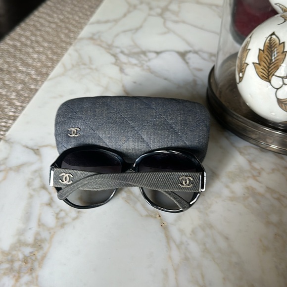 Chanel Authentic sunglasses - Picture 4 of 4